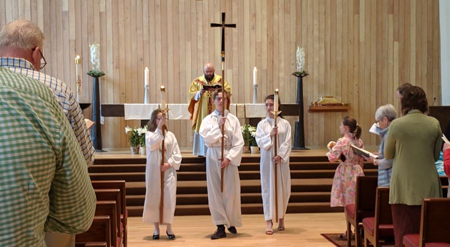 Retiring procession on Easter 2019