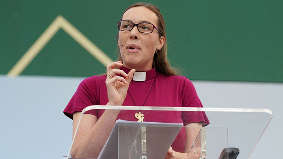 The Rt. Rev. Eleanor Sanderson, assistant bishop in Wellington, New Zealand, spoke of working with young people in the Anglican Church in Aotearoa, New Zealand and Polynesia. Photo: The Lambeth Conference.