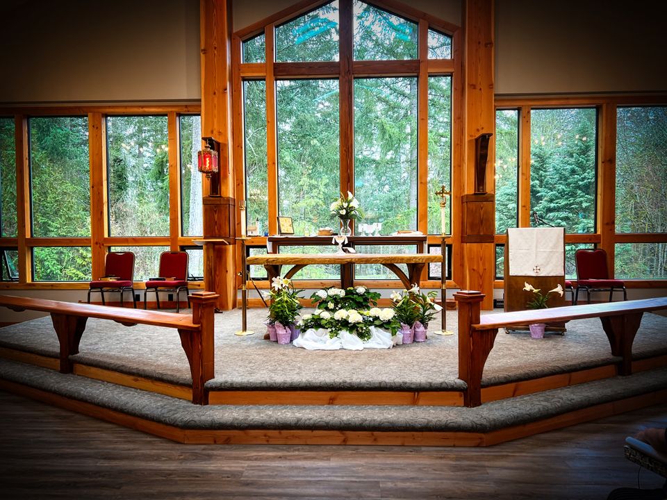 Sanctuary at Saint George Episcopal Church in Maple Valley