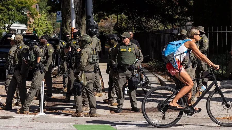 Episcopalians call for release of church member arrested by ICE